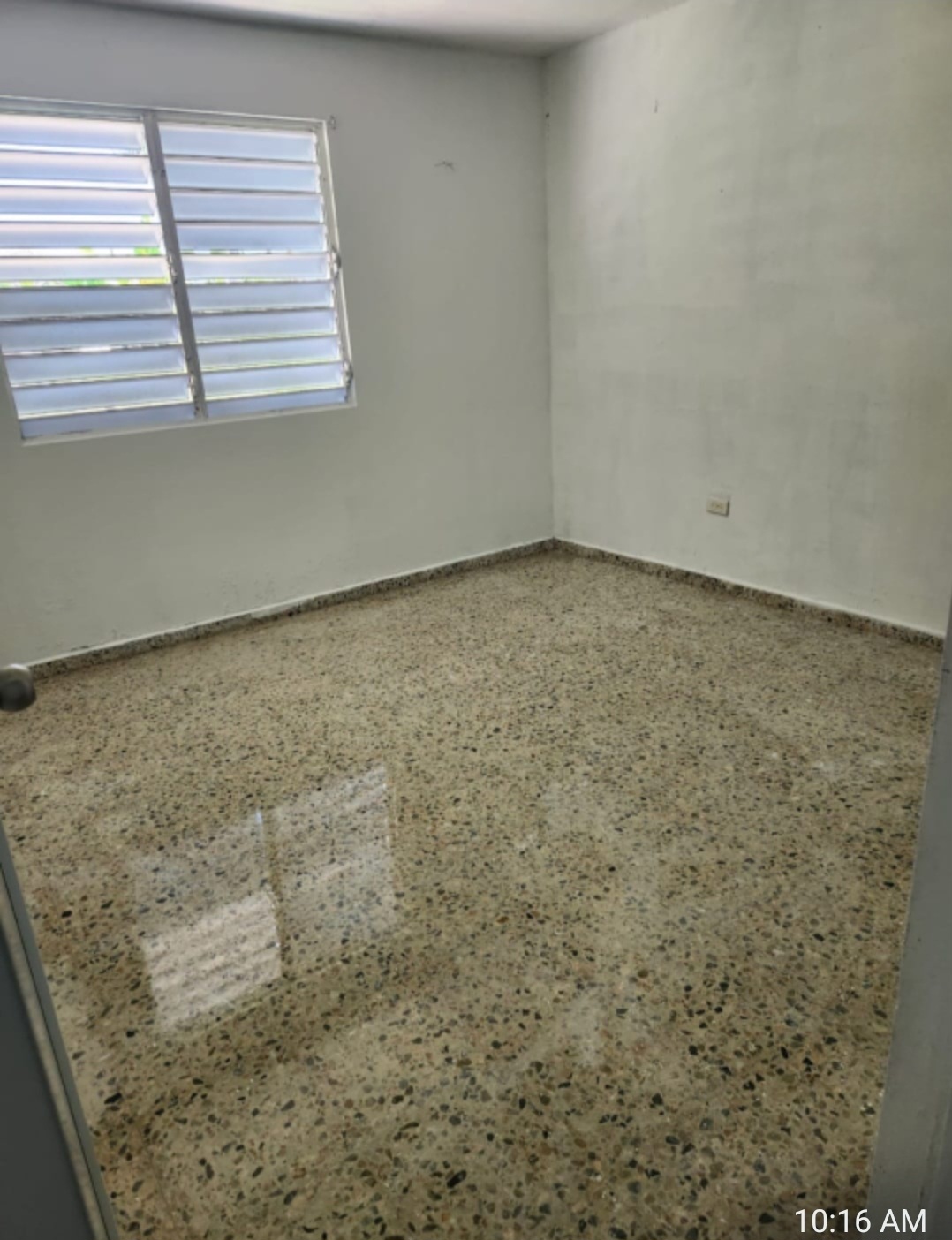 Property Gallery image 3